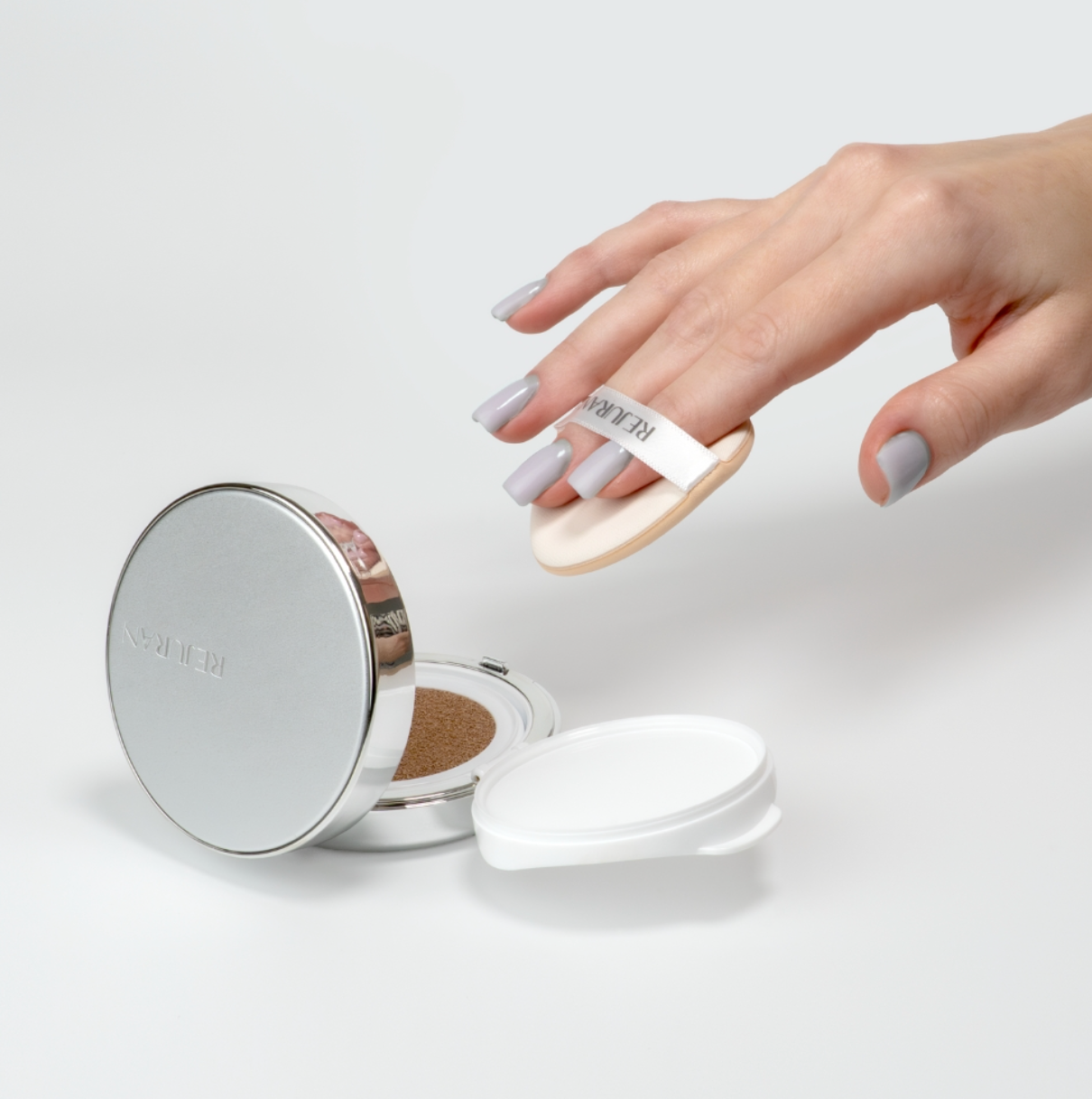 REJURAN SkinGlow Cushion SPF50+